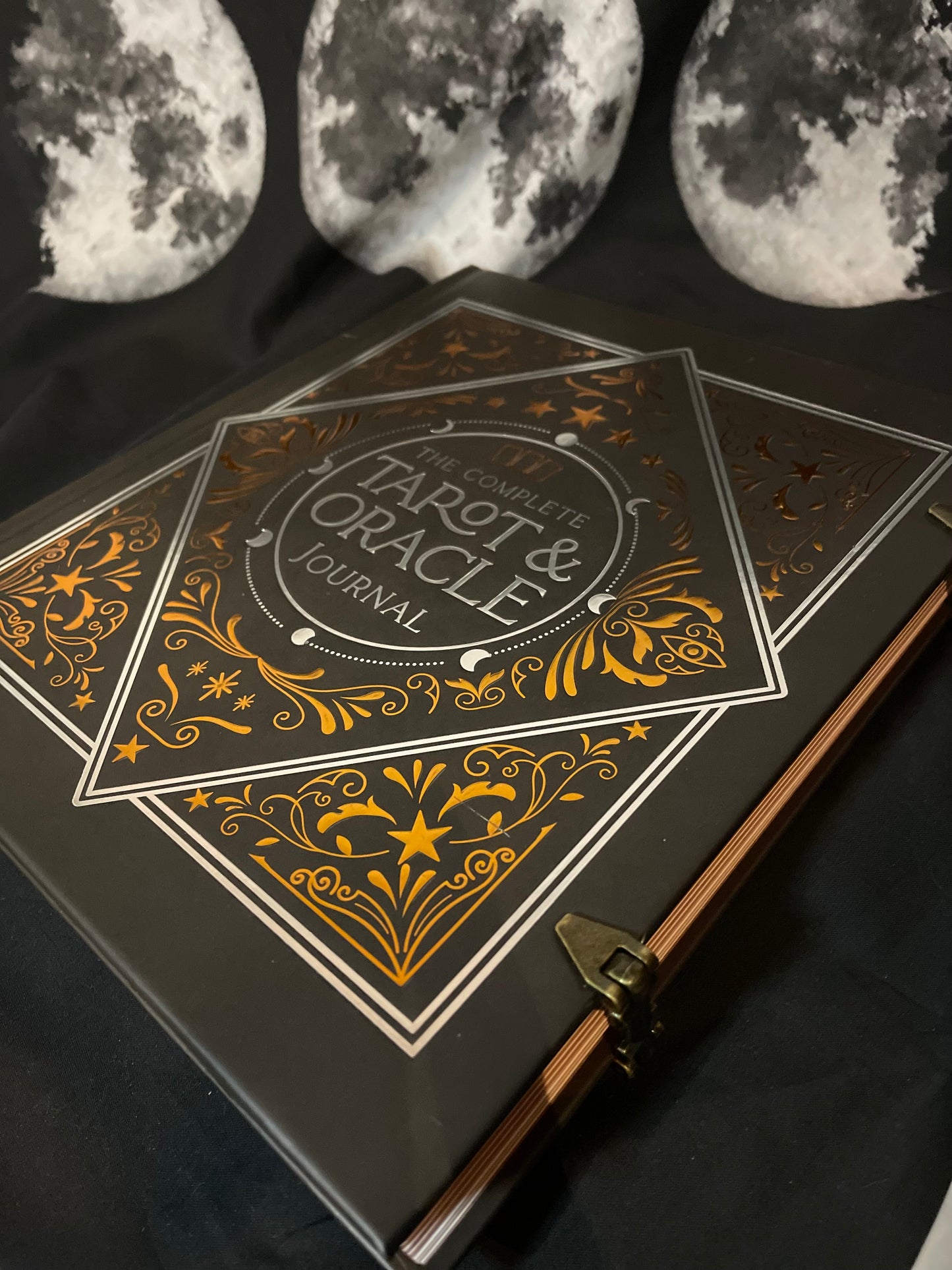 The Complete Oracle and Tarot Journal